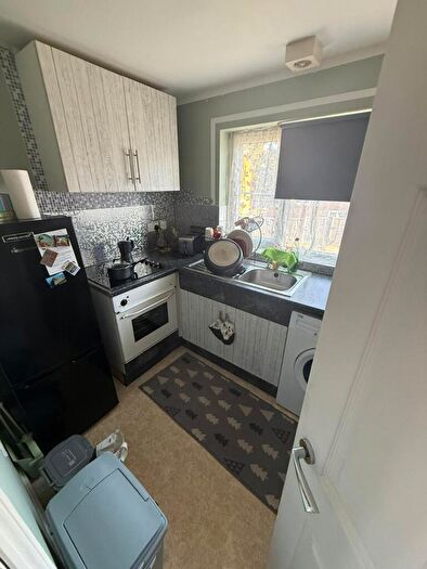 1 Bedroom Flat To Rent In Rosemary Lane, Rosemary Lane, GU17