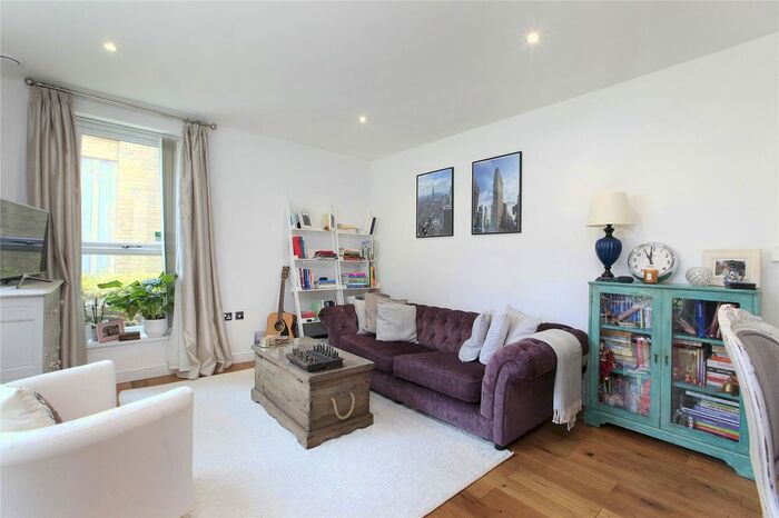 1 Bedroom Flat To Rent In Bevans House, Eltringham Street, Wandsworth, London, SW18