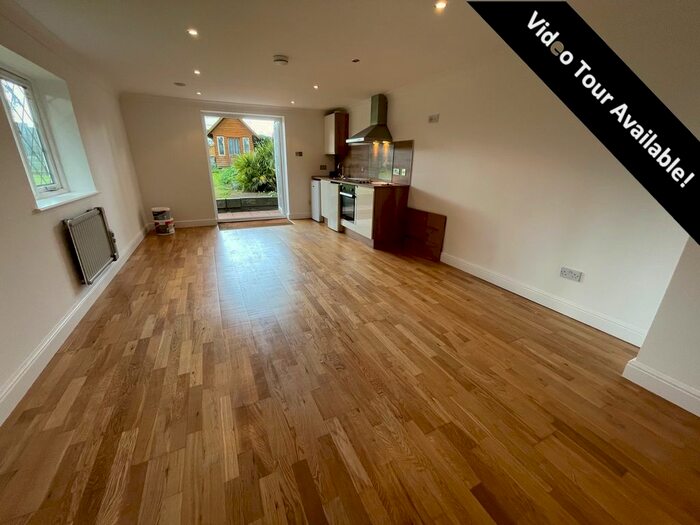 1 Bedroom Flat To Rent In Clifton Road, Southbourne, Bournemouth, BH6