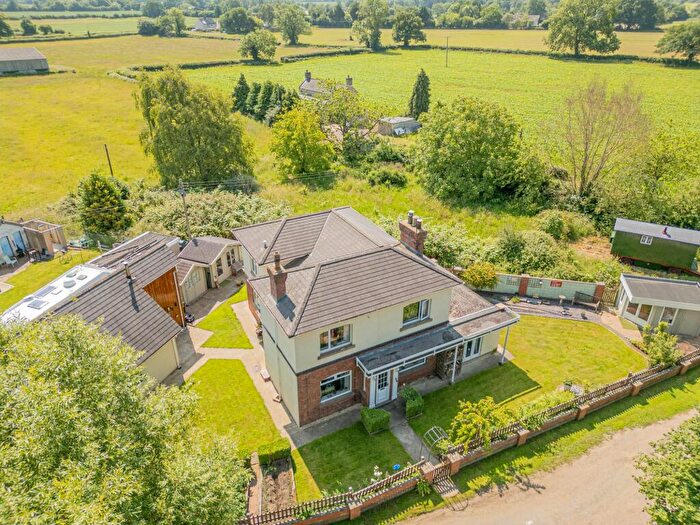 4 Bedroom Detached House For Sale In Meadow Lane, Little Somerford, SN15