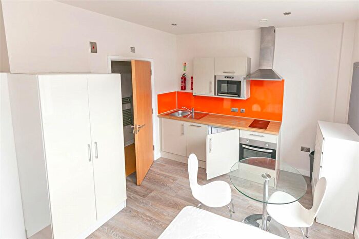1 Bedroom Apartment To Rent In Crown House, - Prince Street, City Centre, Bristol, BS1