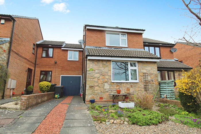 3 Bedroom Terraced House For Sale In Moor Grange, Prudhoe, NE42