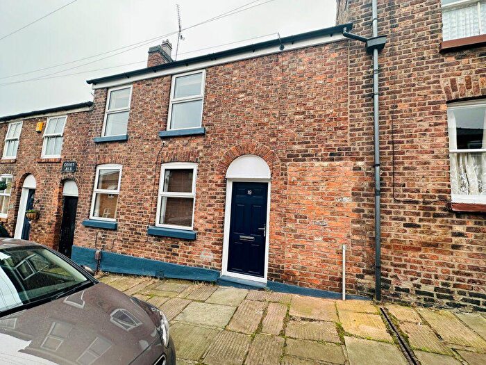 2 Bedroom Terraced House To Rent In Mill Road, Macclesfield, SK11