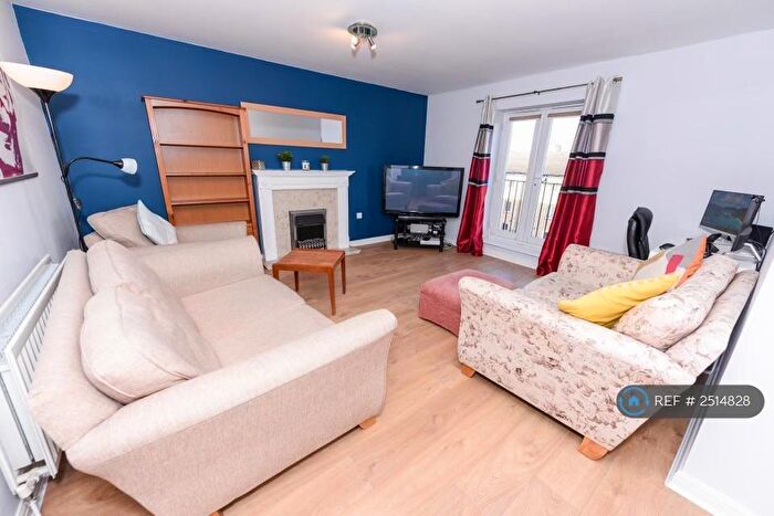 2 Bedroom Flat To Rent In Thackeray, Bristol, BS7