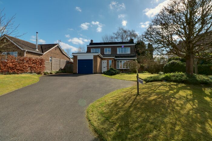 3 Bedroom Detached House For Sale In Owmby Road, Searby, Barnetby, DN38