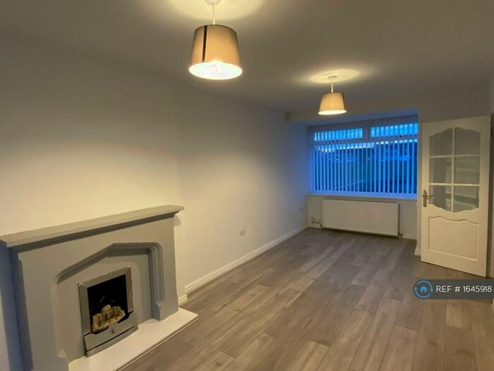 3 Bedroom Terraced House To Rent In Lingfield Green, Darlington, DL1