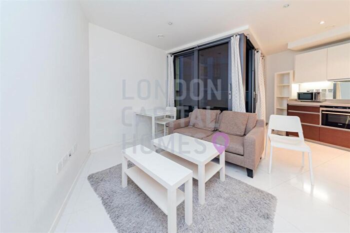 Apartment To Rent In Baltimore Wharf, London, E14