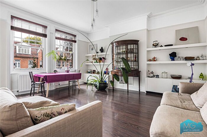 3 Bedroom Flat For Sale In Aberdare Gardens, London, NW6