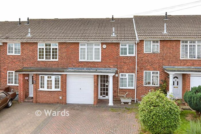 3 Bedroom Terraced House For Sale In Southwark Road, Strood, Rochester, Kent, ME2