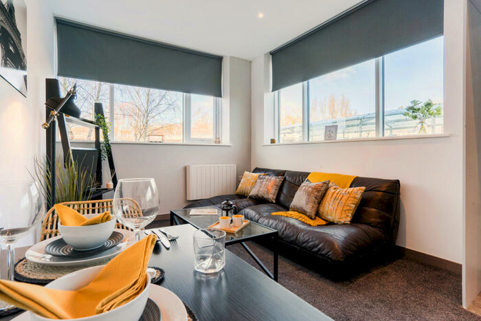 Apartment To Rent In Unity Place Residence, RG24