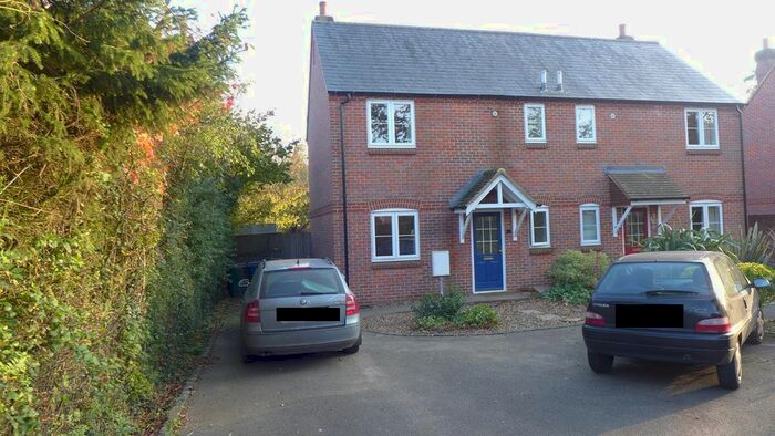 3 Bedroom Semi-Detached House To Rent In Pygle Cottages, Kiln Lane HP27