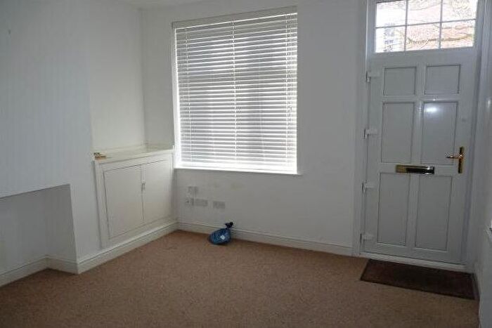 2 Bedroom Terraced House To Rent In Seymour Road, Leicester, LE2
