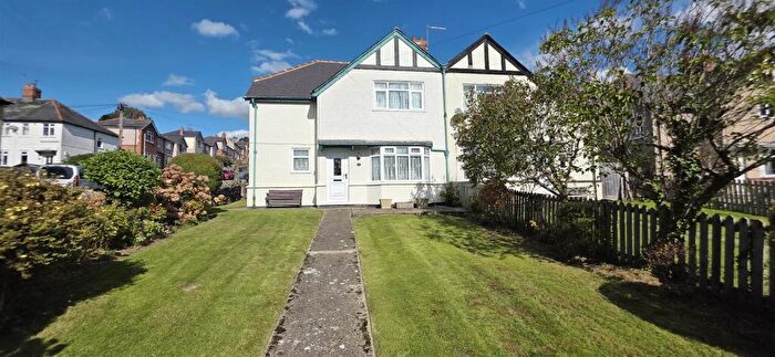 3 Bedroom Semi-Detached House For Sale In Reeth Road, Richmond, DL10