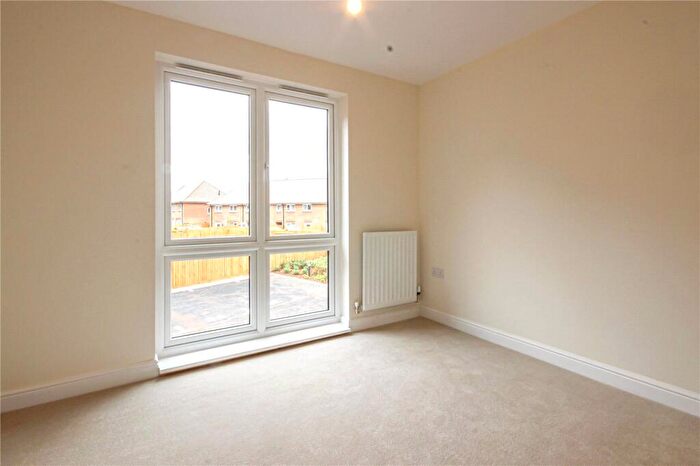2 Bedroom Apartment To Rent In Mustoe Road, Frenchay, Bristol, BS16