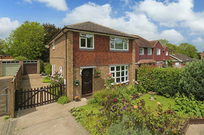 3 Bedroom Detached House For Sale In Greenleas, The Street, Adisham, CT3