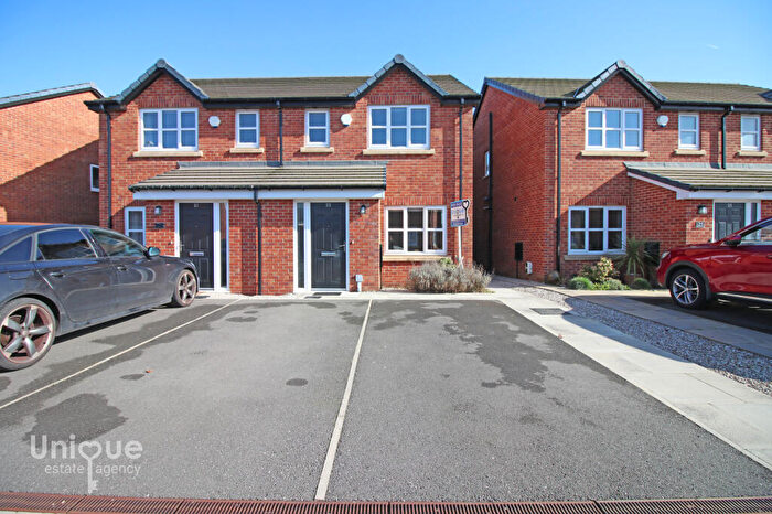 3 Bedroom Semi Detached House For Sale In Williamson Park Road, Thornton-Cleveleys, FY5