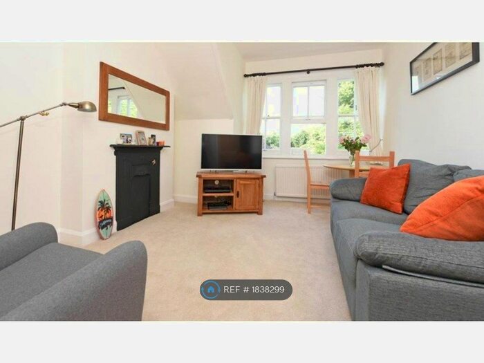 1 Bedroom Flat To Rent In Melbury Gardens, London, SW20