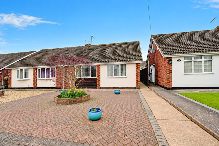 2 Bedroom Bungalow For Sale In Naseby Close, Coventry, CV3