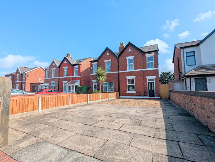 2 Bedroom Semi-Detached House To Rent In Wennington Road, Southport, Merseyside, PR9