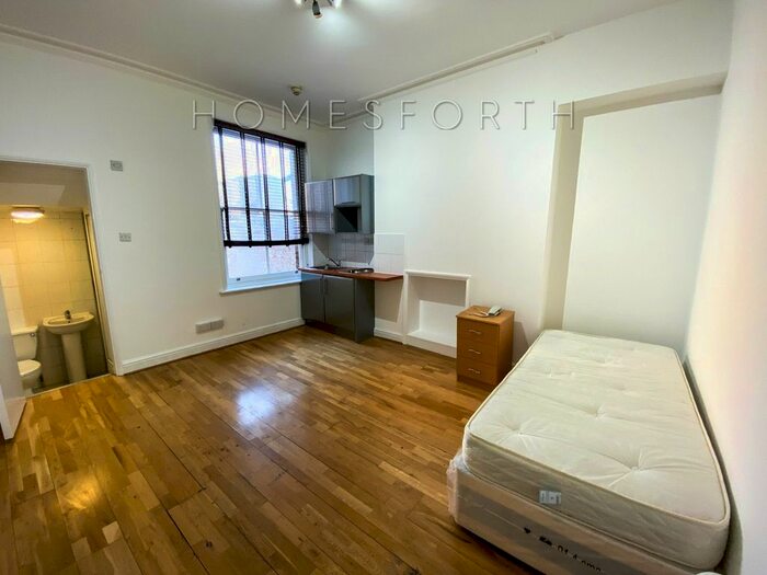 Studio To Rent In Viva Court, Kilburn High Road, London, NW6