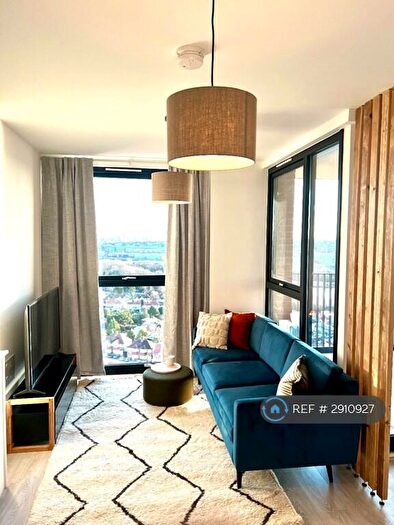 1 Bedroom Flat To Rent In Shearwater Drive, London, NW9