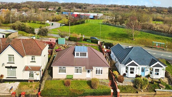 4 Bedroom Detached Bungalow For Sale In Gellihaf Road, Fleur De Lis, NP12