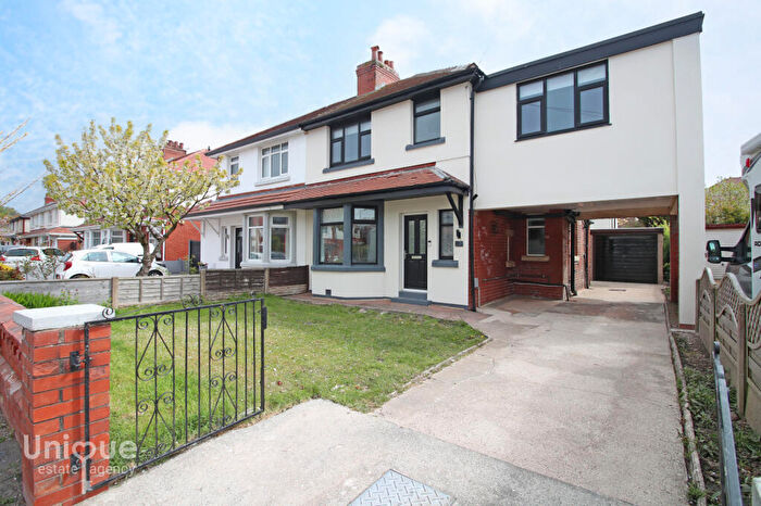 4 Bedroom Semi-Detached House For Sale In Richmond Avenue, Thornton-Cleveleys, FY5