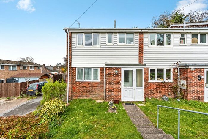 3 Bedroom End Terrace House For Sale In Ribble Close, Chandler's Ford, Eastleigh, Hampshire, SO53