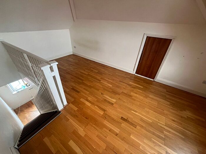 1 Bedroom Studio To Rent In Greenford, UB6