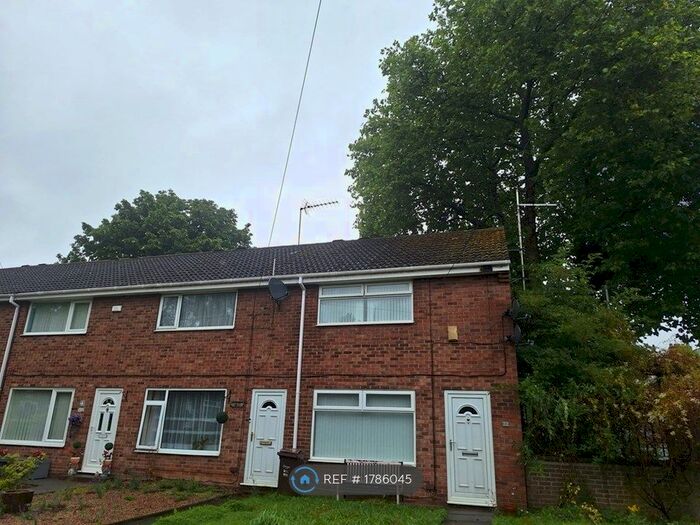2 Bedroom End Of Terrace House To Rent In Sycamore Court, Hull, HU5