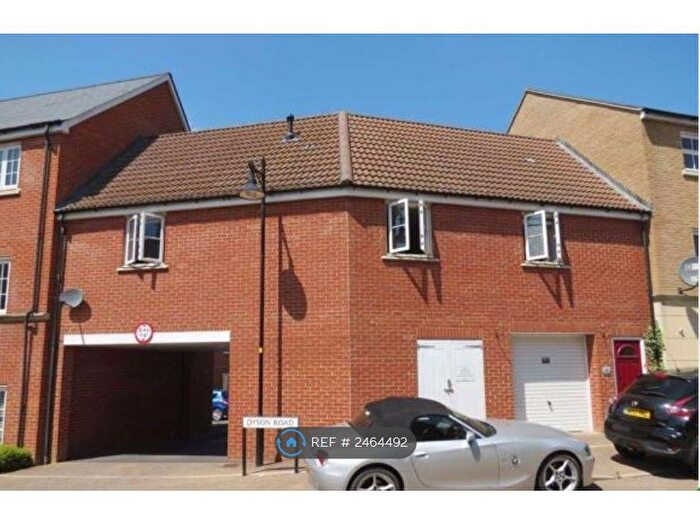 2 Bedroom Flat To Rent In Dyson Road, Swindon, SN25