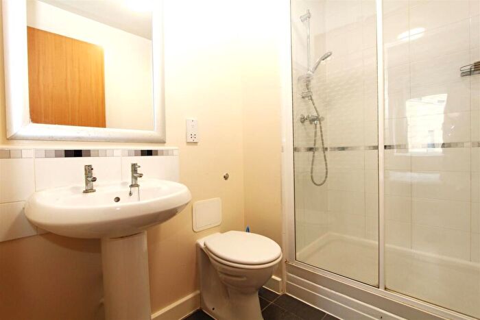 2 Bedroom Apartment For Sale In Aspect, Elmwood Lane, Leeds, LS2