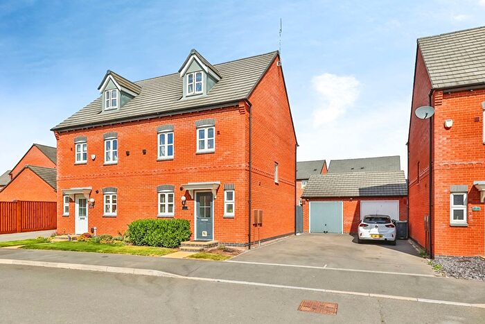 4 Bedroom Semi-Detached House For Sale In Askew Road, Linby, Nottingham, Nottinghamshire, NG15