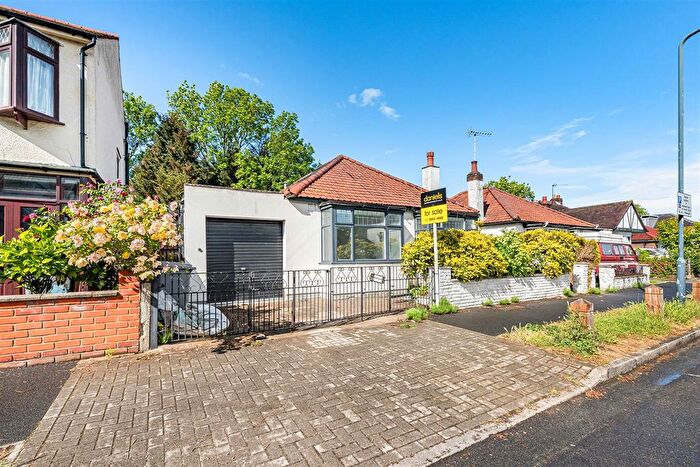 2 Bedroom Detached Bungalow For Sale In Charterhouse Avenue, Wembley, HA0