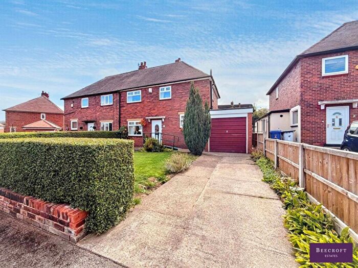 3 Bedroom Semi-Detached House For Sale In Stump Cross Gardens, Bolton-Upon-Dearne, Rotherham, S63