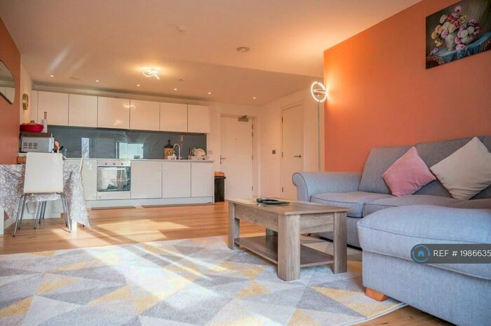 2 Bedroom Flat To Rent In Munday Street, Manchester, M4