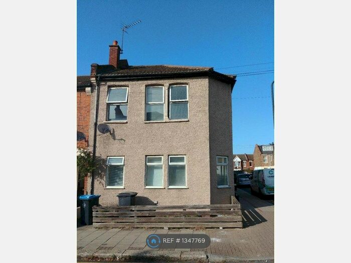 1 Bedroom Flat To Rent In Villiers Road, London, NW2