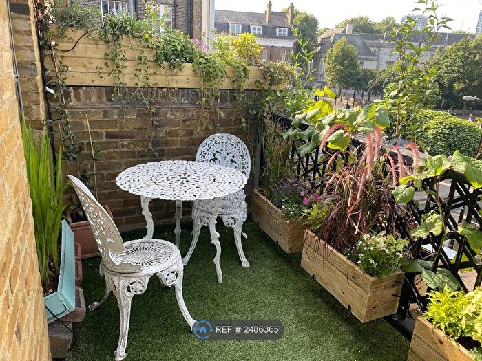 1 Bedroom Flat To Rent In Great Suffolk Street, London, SE1