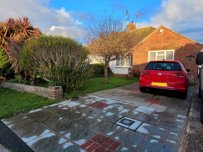 2 Bedroom Bungalow To Rent In Hermione Close, Worthing, BN12