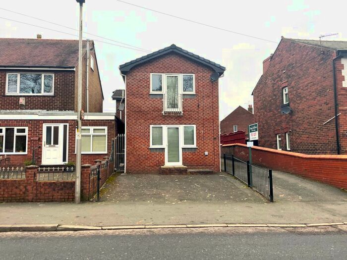 2 Bedroom Flat To Rent In Lodge Road, Orrell, WN5