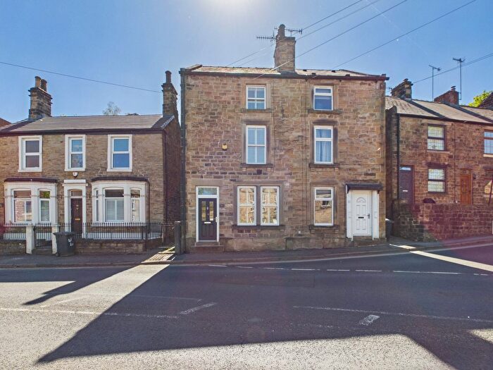 3 Bedroom Semi Detached House For Sale In Chesterfield Road, Dronfield, Derbyshire, S18