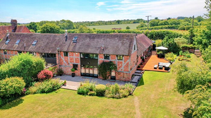 5 Bedroom Barn Conversion For Sale In Shelfield, Near Henley In Arden, B49