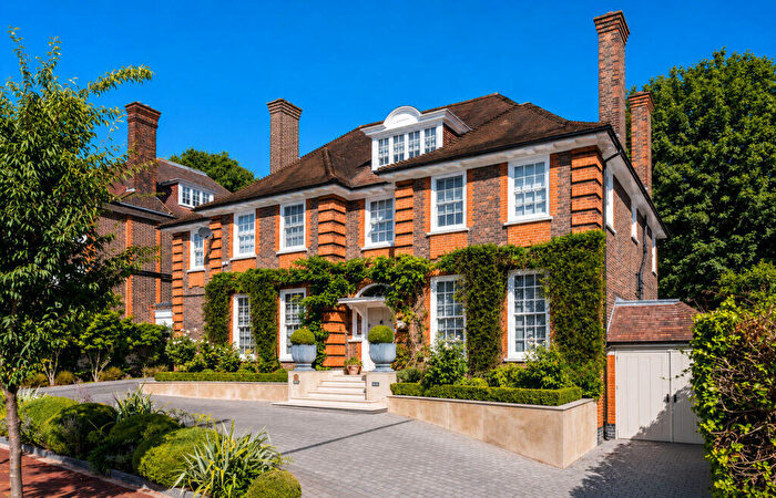 7 Bedroom Detached House For Sale In Greenaway Gardens, London, NW3