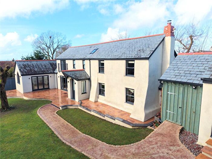 3 Bedroom Property For Sale In Langore, Launceston, PL15