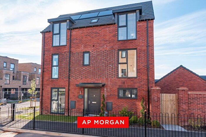 4 Bedroom Detached House For Sale In Westworks, Longbridge, Birmingham, West Midlands, B45