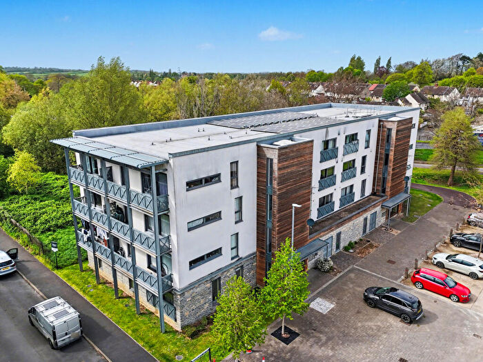 2 Bedroom Apartment For Sale In Moonraker Square, Street, BA16