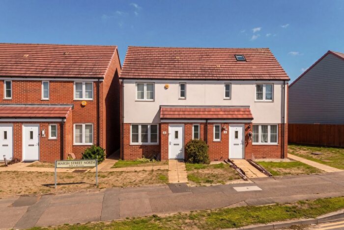 3 Bedroom Semi-Detached House For Sale In Marsh Street North, Dartford, Kent, DA1