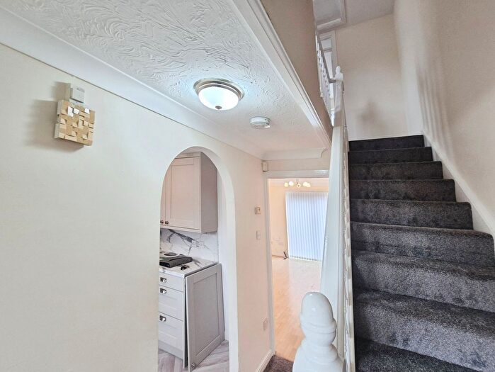 2 Bedroom Property To Rent In Bagle Court, Port Talbot, SA12