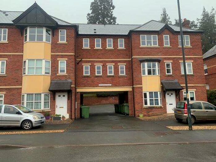 2 Bedroom Apartment To Rent In Kington, Herefordshire, HR5