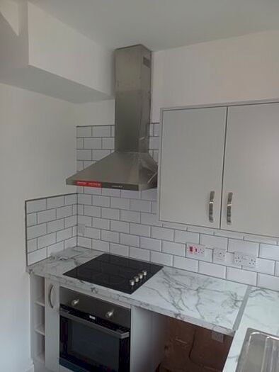 3 Bedroom Semi-Detached House To Rent In Gladstone Street, Bacup, OL13